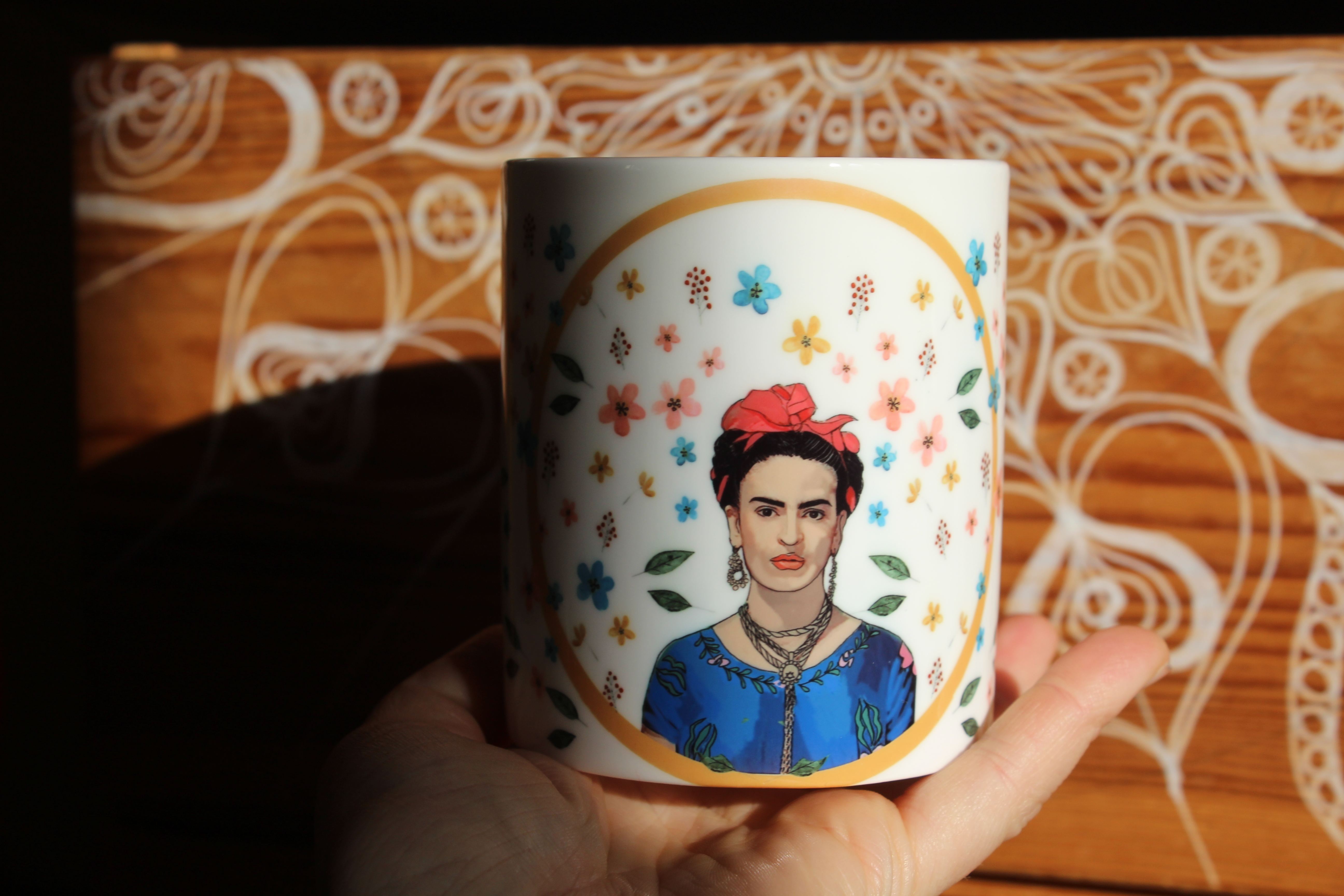 Hrnek porcelánový Frida