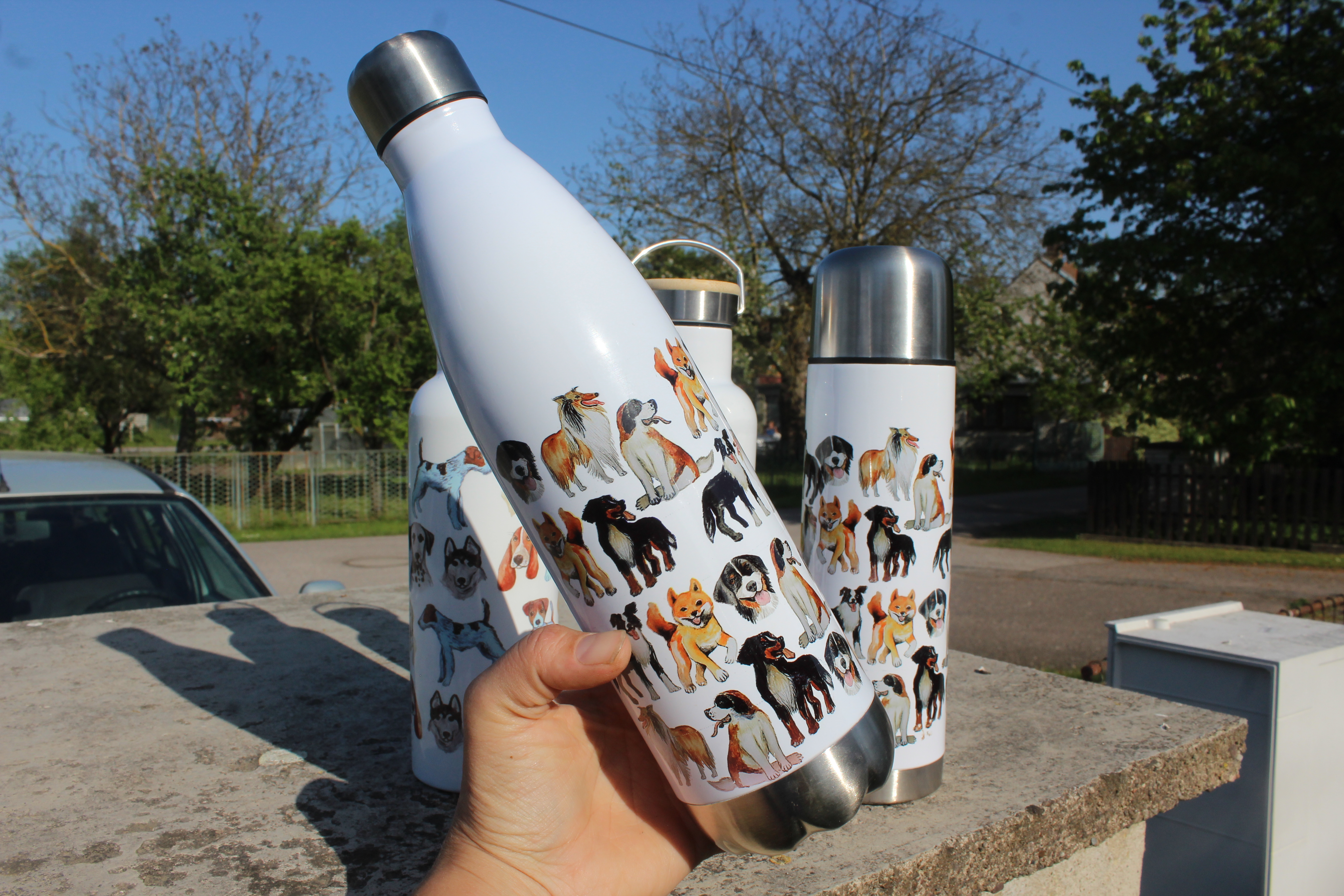 Termoska kuželka psi tmavý motiv 750 ml