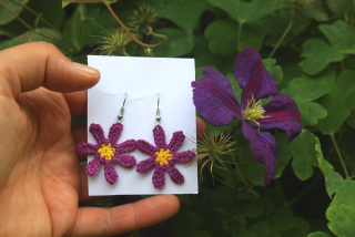 Háčkované náušnice fialové květy